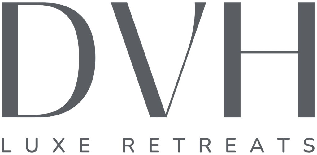 DVH Luxe Retreats Logo