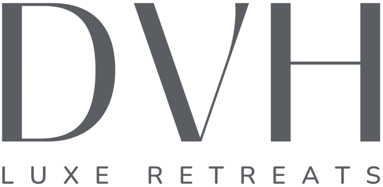 DVH Luxe Retreats Logo