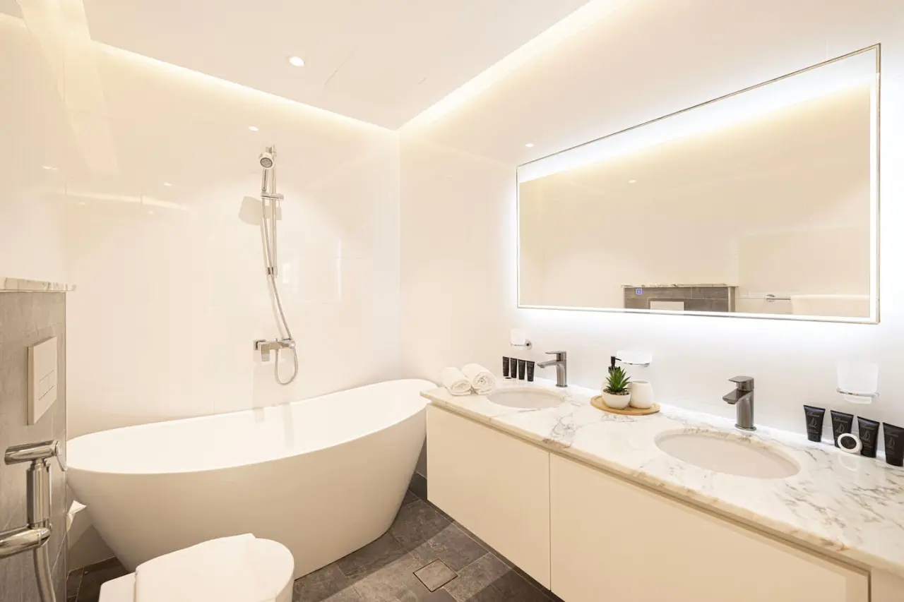 111699 316939 MjwhWMFdah2UqLD Lxgikq479i6Om8 6Om1cyJoD5hE 670964c5cd583.jpg