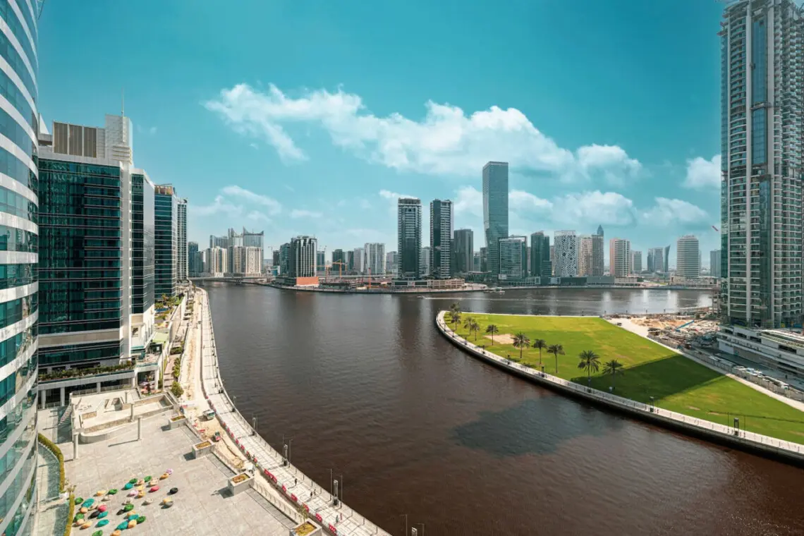 111699 365300 U2WGx qAZO9865RhcKFjtRKtKcJ3Hd89iEXXEu fHV8 67c00e8a9553f.jpg