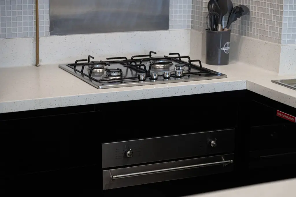 111699 365300 kyXZ 3Zry3NWSGoQB70rTBPwuCH7oWO5zlJ PfcoIX8 67c00e7ebf530.jpg