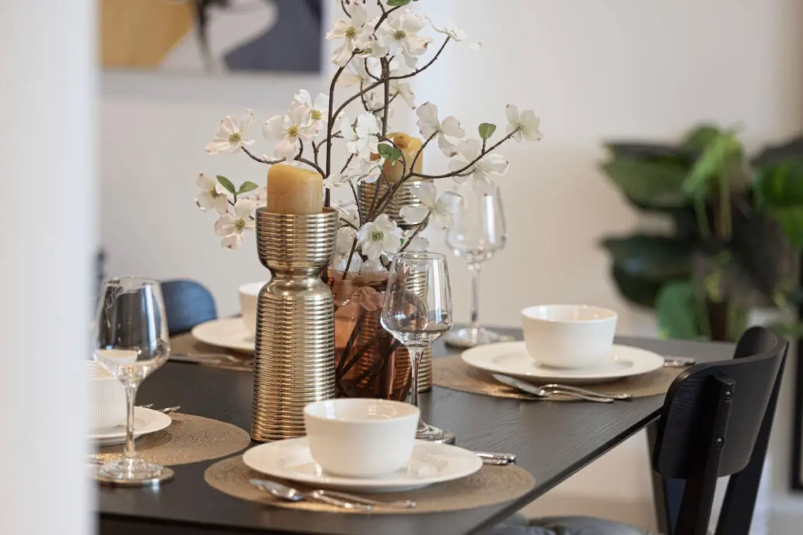 111699 400765 josqw FAaOn5w ZwGXCp Of0N3oG37VRhZvUuhdTyo 6849e11d21d98.jpg