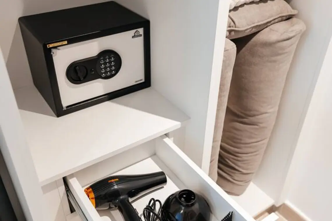 111699 439438 Qn 1aiNpBhDJtgvSEHbRYcHTGR7K6XKWFrdBZ6BPS0I 68e2343a17306.jpg