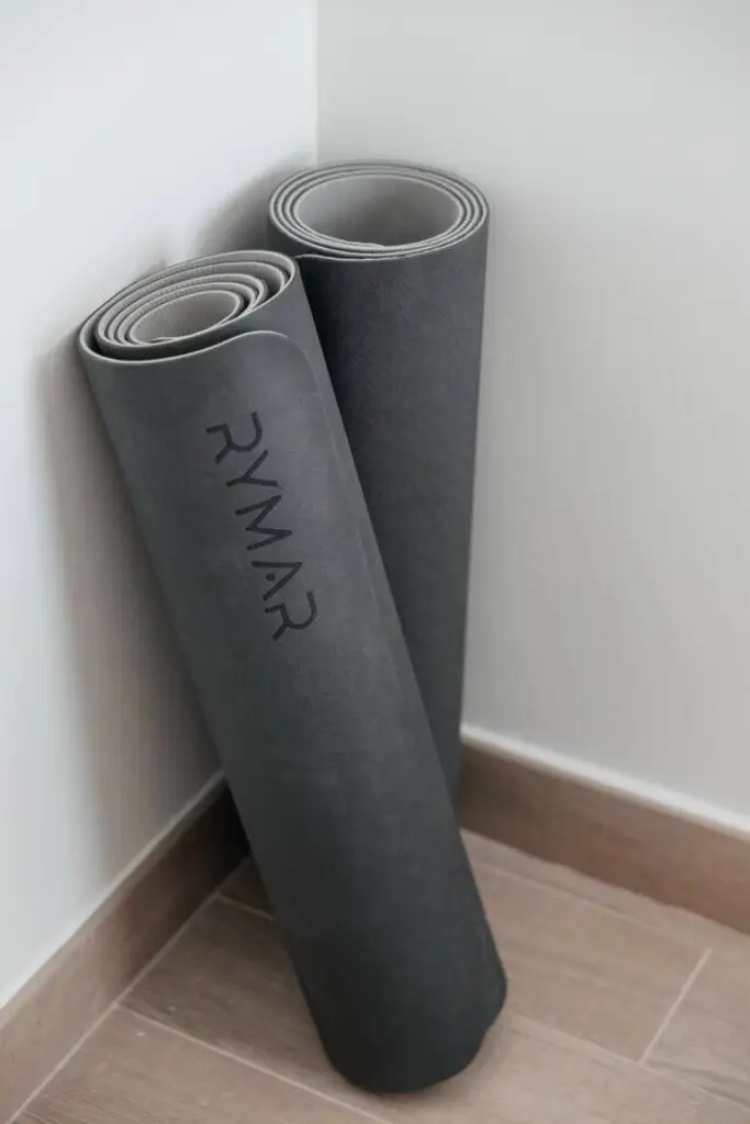 111699 439438 SrPXmxWYGDou0uF0eryBHeaVfY0aN 2CFm9JVu3HWPA 68e2343070ab7.jpg