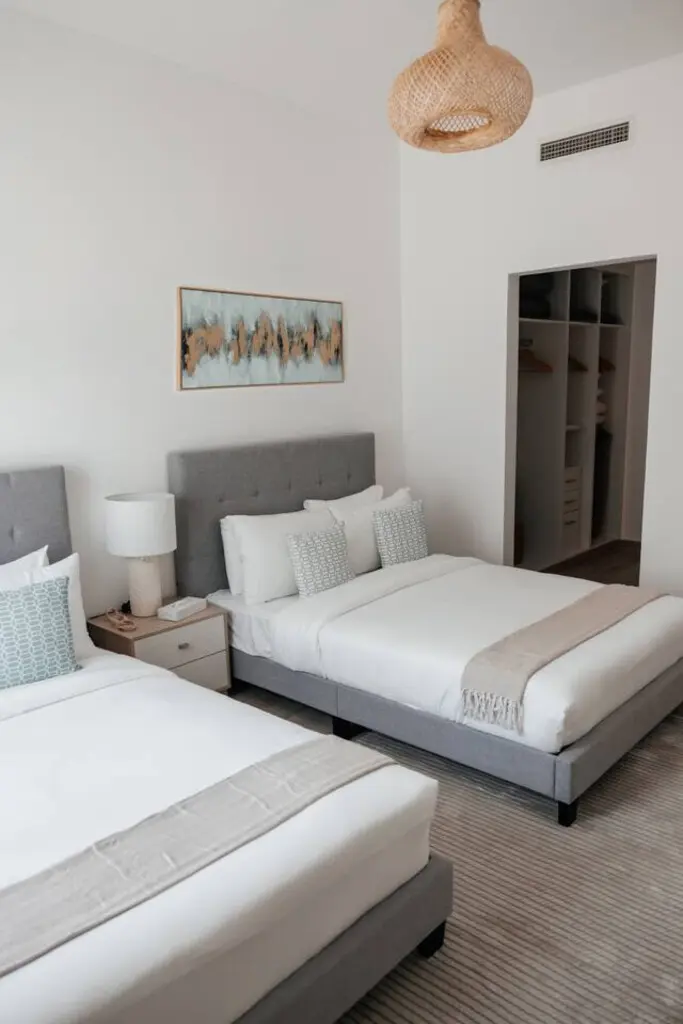 111699 439438 uj1IgEQEoRbkbwyjeb63NPbsOOXOcS6sJLJ0CTncrkk 68e234359ed6e.jpg