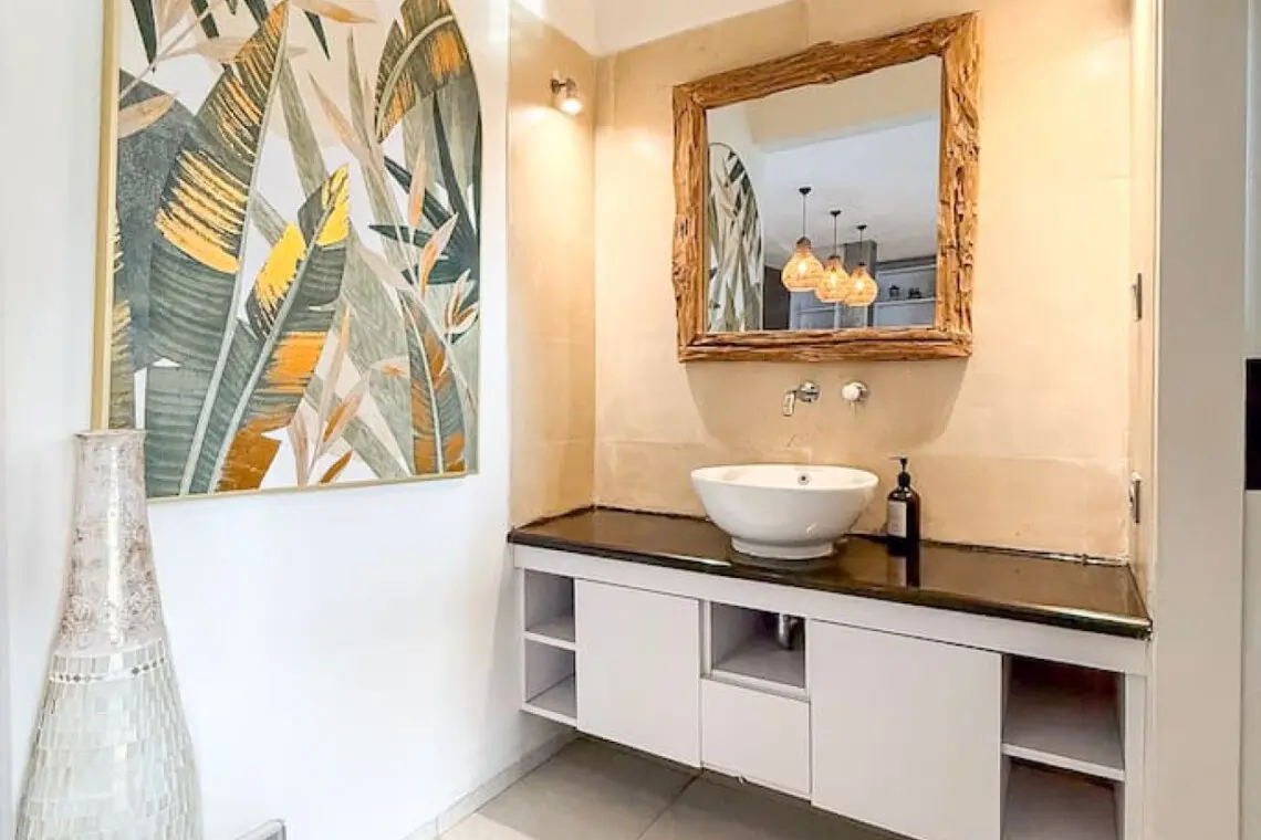 111699 441632 MB3YcwNMatR1y4c2ZiLZWBUziUW9bid5tokSBRKbdBo 68ea4e13bfe07.jpg