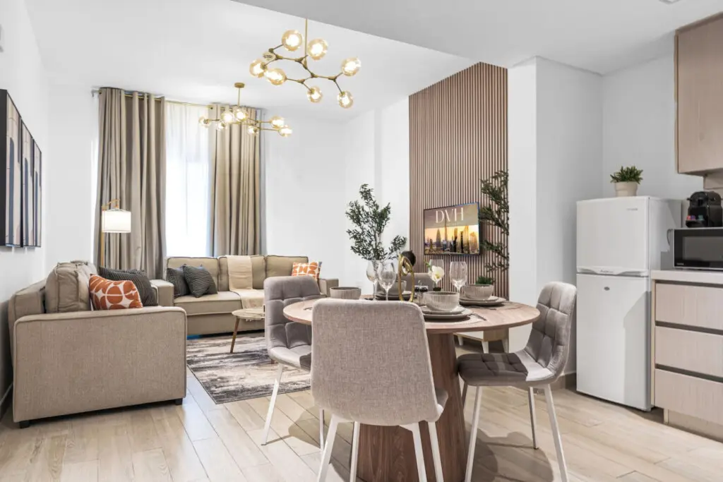 111699 448475 1BNR32vFfOL3tet 83Lq74EucYYh4shPncNdEh sNlo 6904e4666bad1.jpg