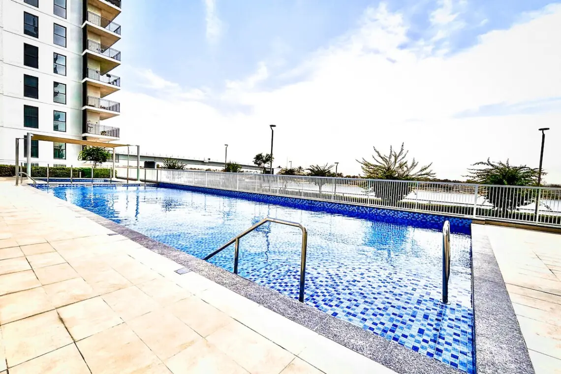 198de325 adef 411c b85f 8e7224d5d01b.jpeg.jpg