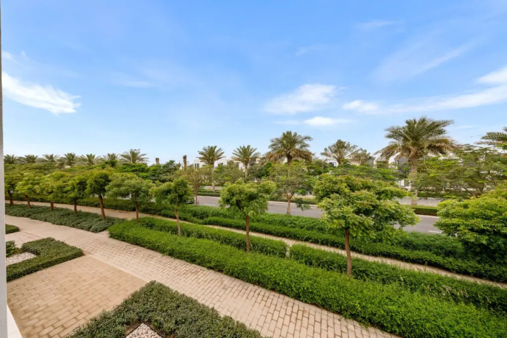 111699 508812 K6BQfuoqaFLxzwke33HoJiiCShZck7iXGF8L4PsReKg 69de3b0b43b31.jpg